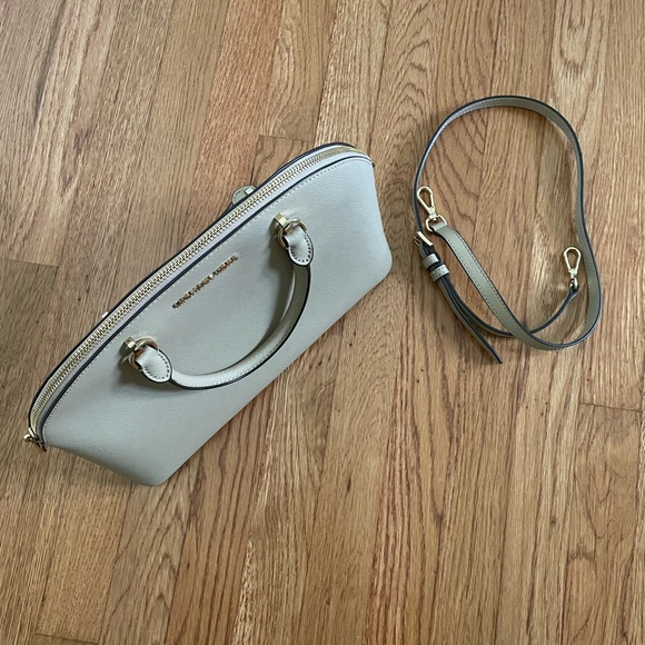 Michael Kors Bag - Picture 5 of 7